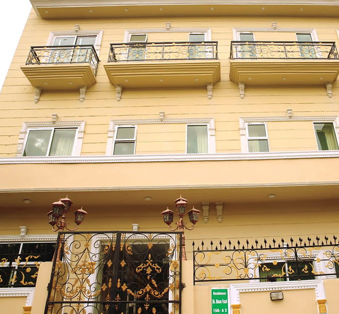 Golden One Hotel (Lahore)