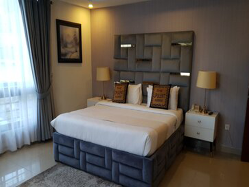 Executive Lodge