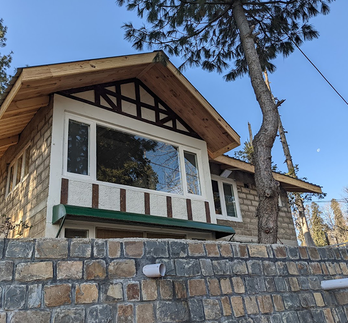 Nathia Hills Hotel & Restaurant (Nathia Gali)