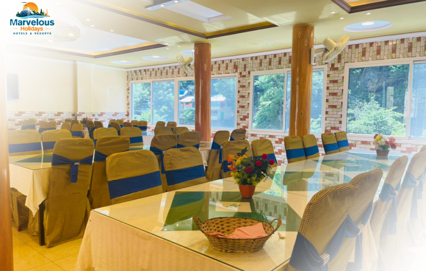 PC Green Hotel, Khanian