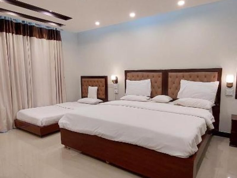 Triple Bedroom