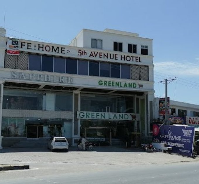 5th Avenue Hotel Royaute Luxury, Bahawalpur