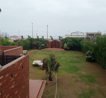 Bondi Beach Resort (Karachi)