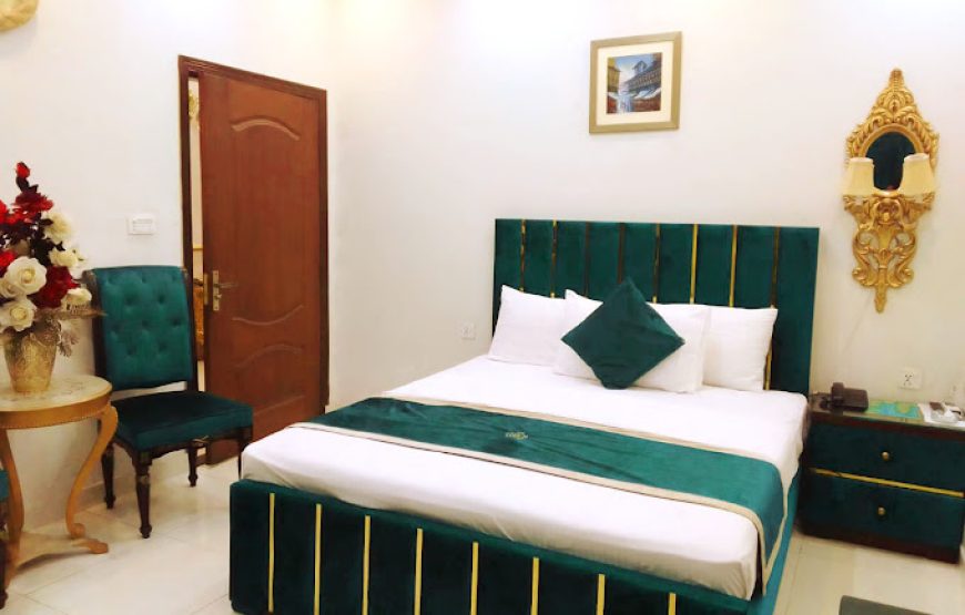 Golden One Hotel (Lahore)