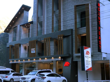 Mount Feast Hotel (Naran)