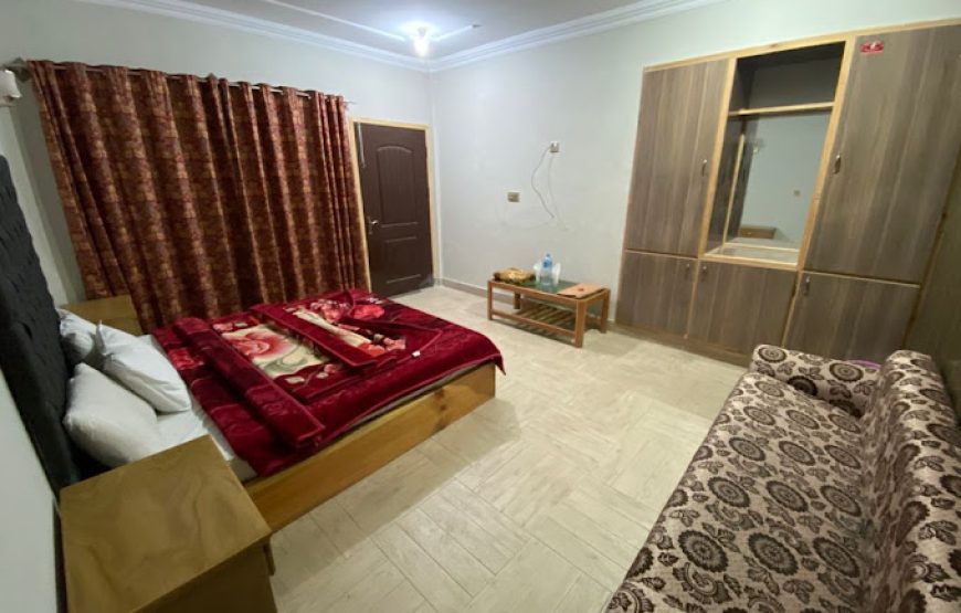 Hill Top Guest House (Shogran)