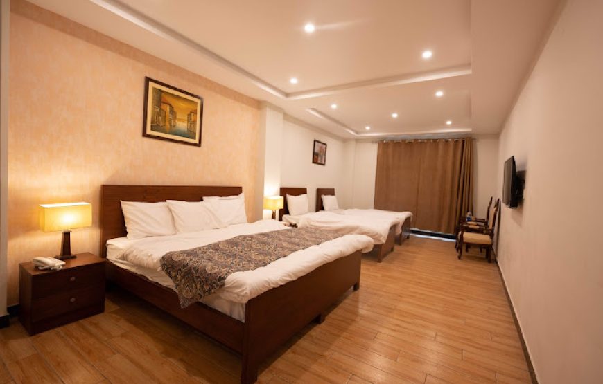 Mount Feast Hotel (Naran)