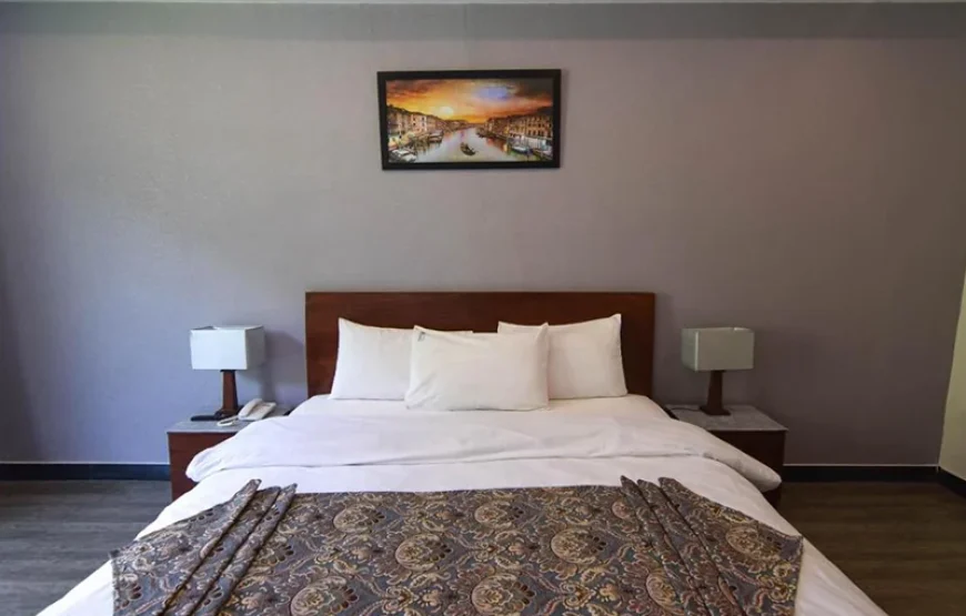 Mount Feast Hotel (Naran)