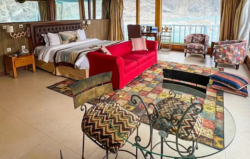 Luxus Hunza Attabad Lake Resort (Hunza)