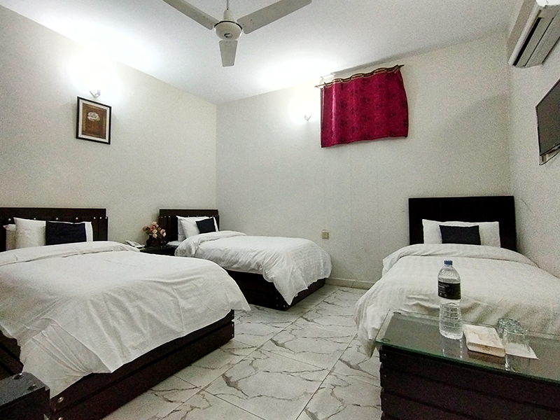 Deluxe Triple Bed Room