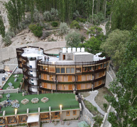 Famree Resort (Hunza)