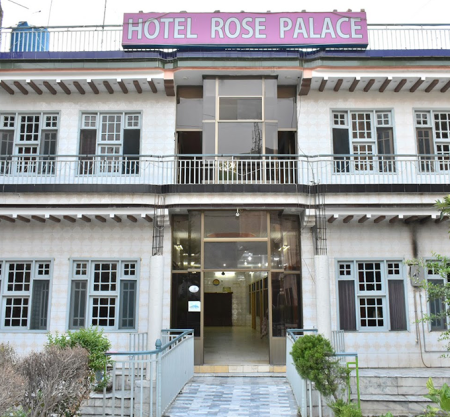 New Rose Hotel (Mingora)