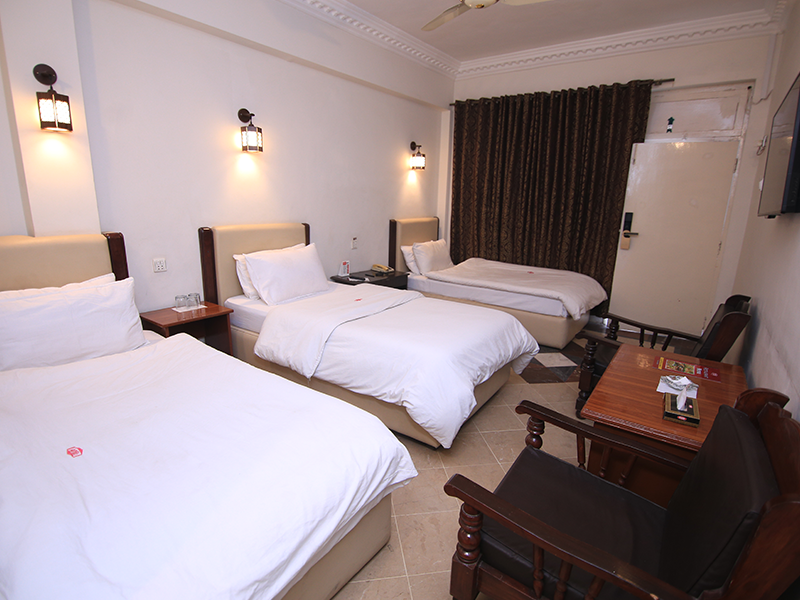 Deluxe Triple Bedroom