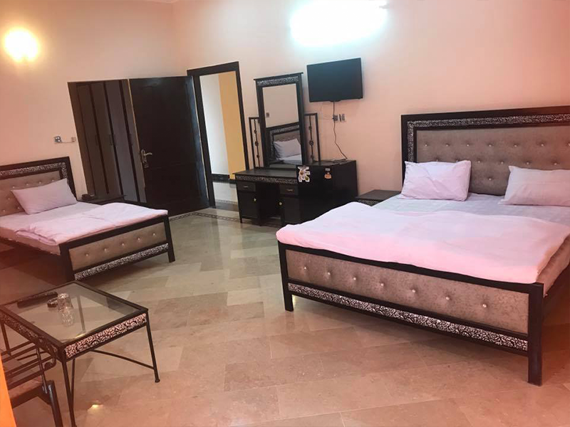 Master with Two Single Bedroom