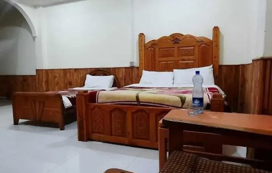 Four Star Hotel & Restaurant (Kalam Valley)