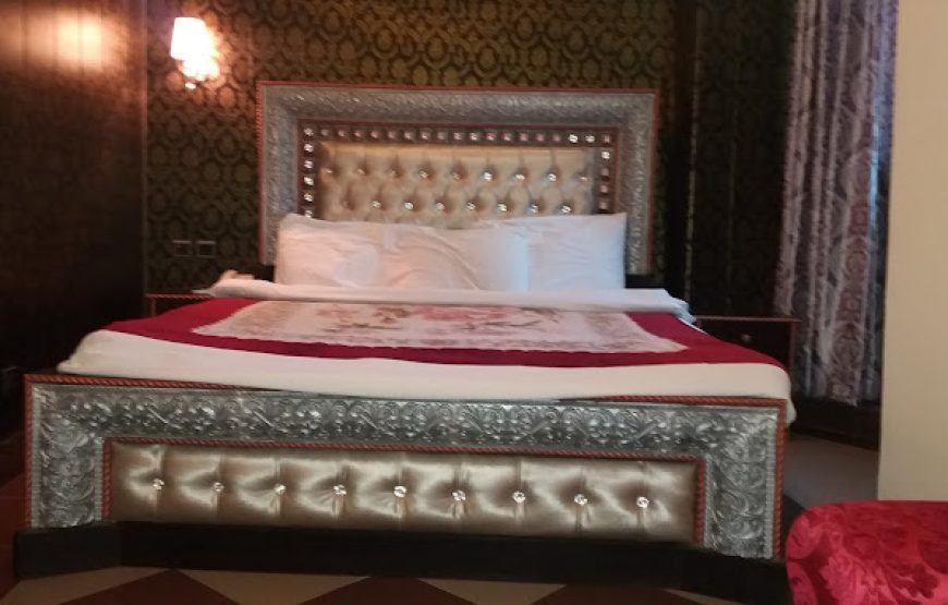 Hotel Move-N-Pick, Murree