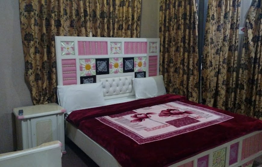 New Rose Hotel (Mingora)