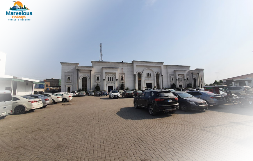 Crystal Marriage Hall, Hotel & Restaurant, Mandi Bahauddin