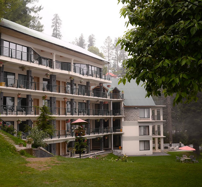 Hotel Summer Retreat (Nathia Gali)