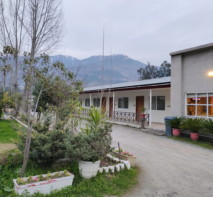 Hotel DeManchi (Balakot)
