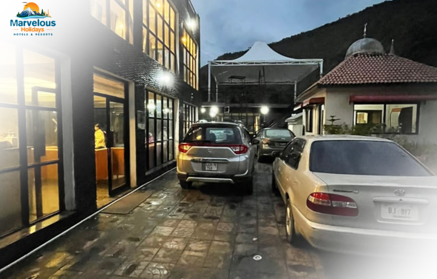 Hotel La Orilla (Muzaffarabad)