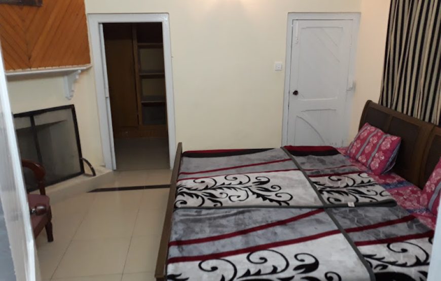 Hotel Summer Retreat (Nathia Gali)