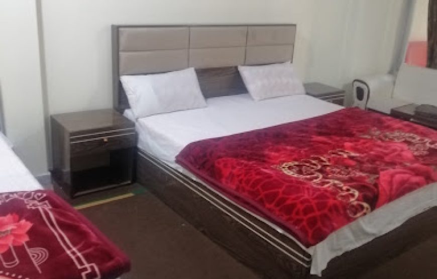 Four Season Hotel and Suites (Malam Jabba)