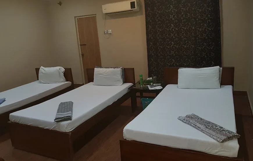 Tripple H Guest House, Layyah