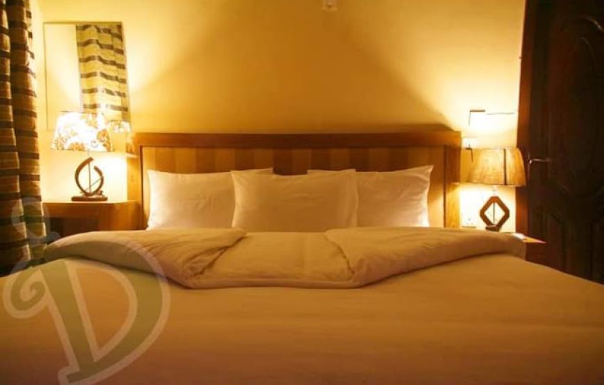 Hotel Pine View & Dera Inn Restaurant (Balakot)