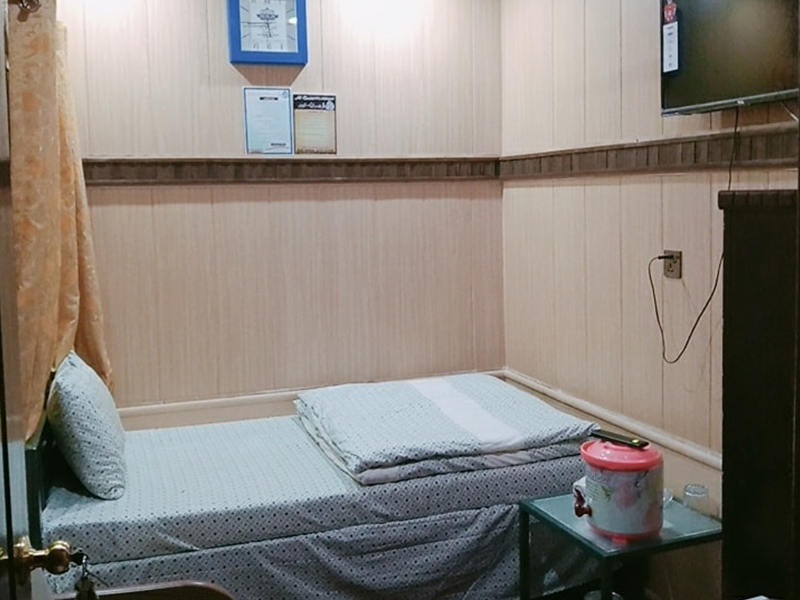 Standard Single Bedroom