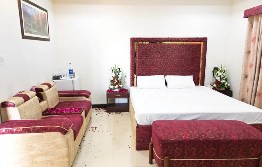 Overseas Banquet Hall & Hotel Suites, Dera Ghazi Khan