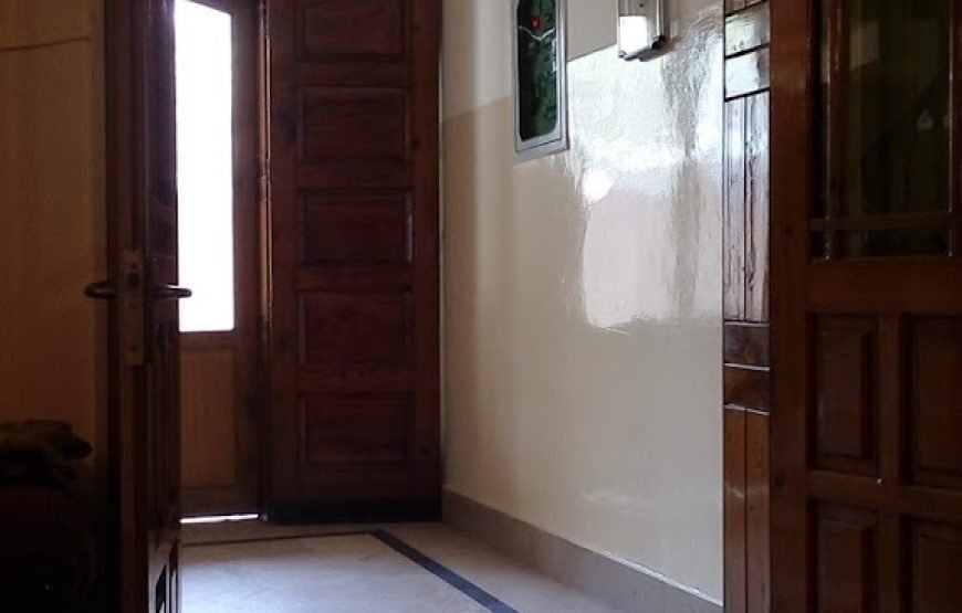 Shearton Guest House (Dera Ismail Khan)