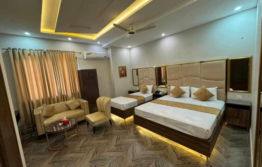 Gold Pine Hotel (Lahore)