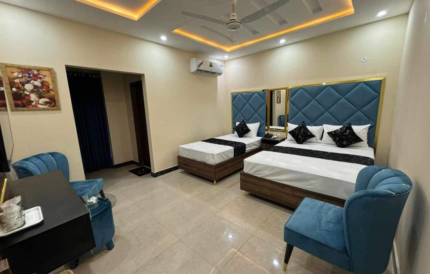 Gold Pine Hotel (Lahore)