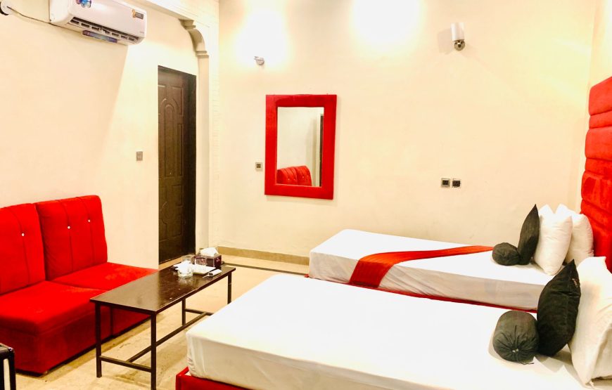 Hotel Royal Grand (Lahore)