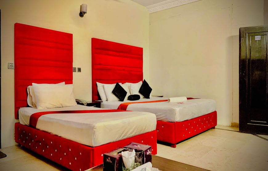 Hotel Royal Grand (Lahore)