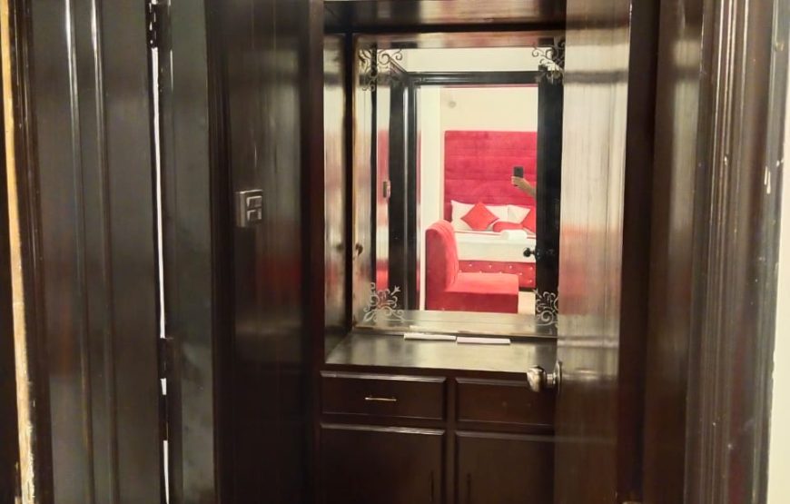 Hotel Royal Grand (Lahore)