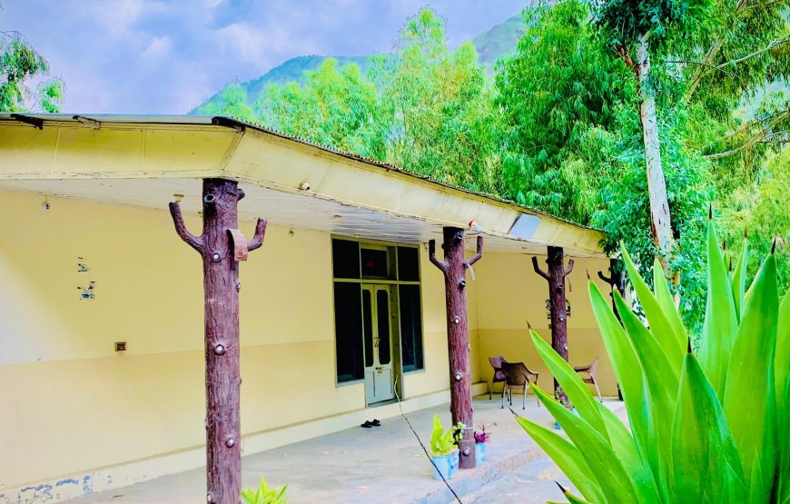 Indus Hotel (Besham)