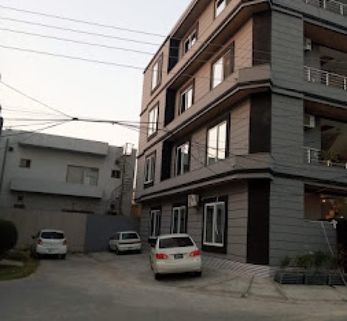 Dove Inn Hotel (Lahore)