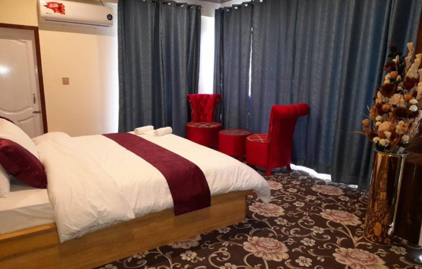 Hunza Grand Motel (Aliabad)