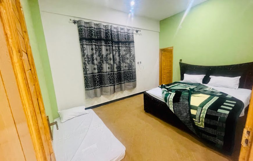 The Abbott Crown Hotel (Kaghan)