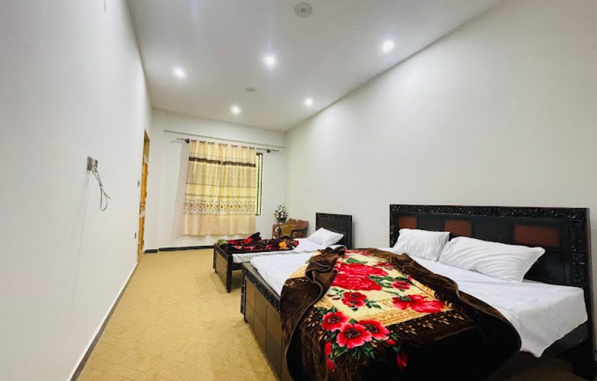 The Abbott Crown Hotel (Kaghan)