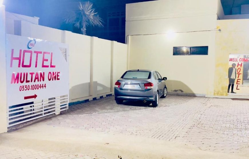 Hotel Multan One (Multan)