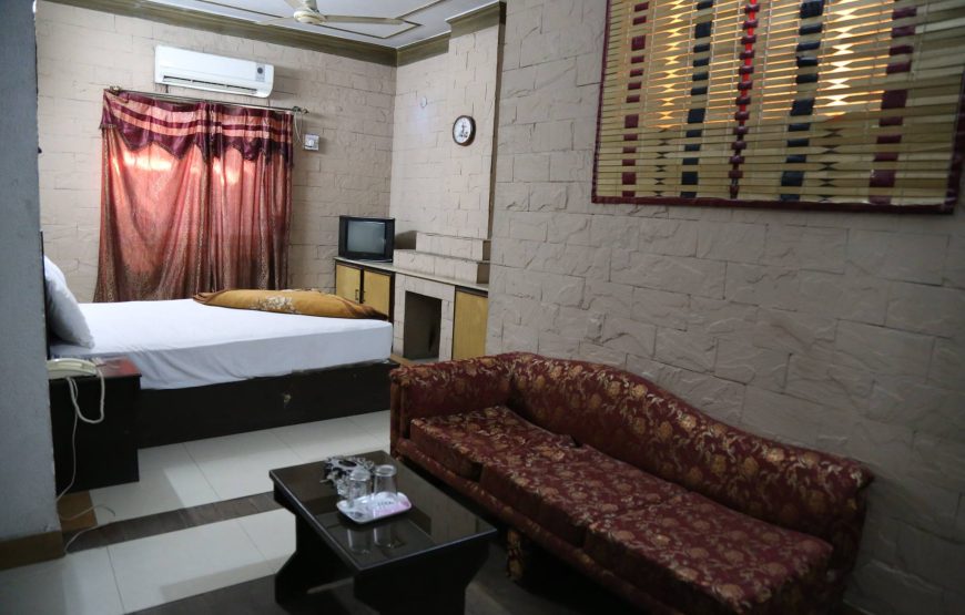 New Pride Hotel (Multan)