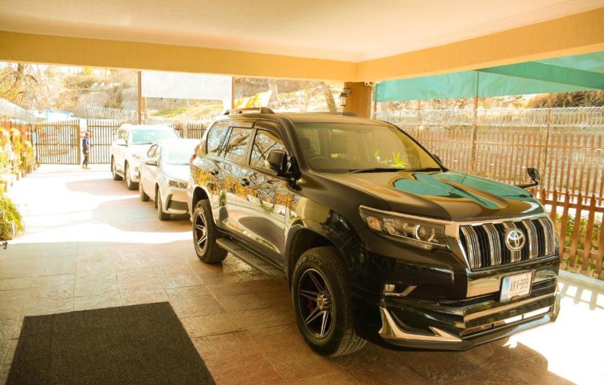 Holiday Grand Resort (Bhurban)