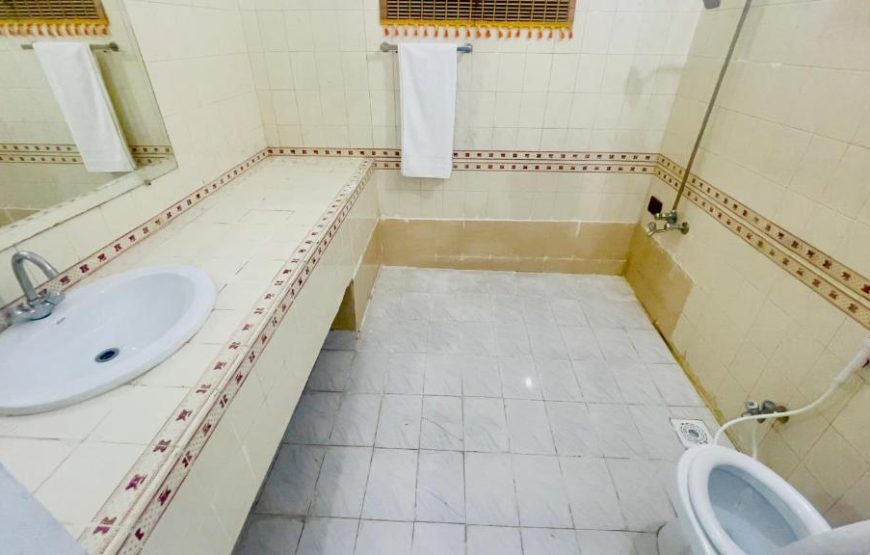 Hotel Multan One (Multan)