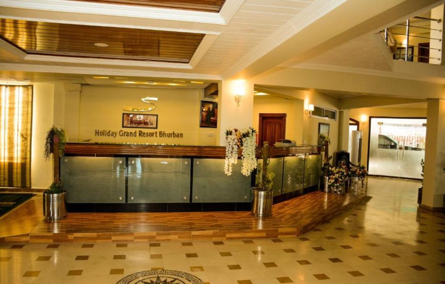 Holiday Grand Resort (Bhurban)