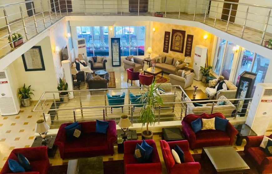 Holiday Grand Resort (Bhurban)