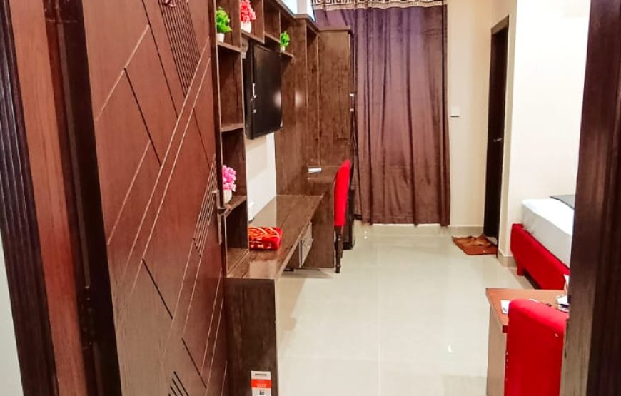 Hotel Luxury Express (Multan)