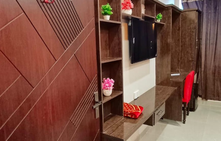 Hotel Luxury Express (Multan)